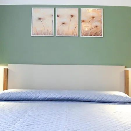 Apartment Casa Nino Torri Del Benaco