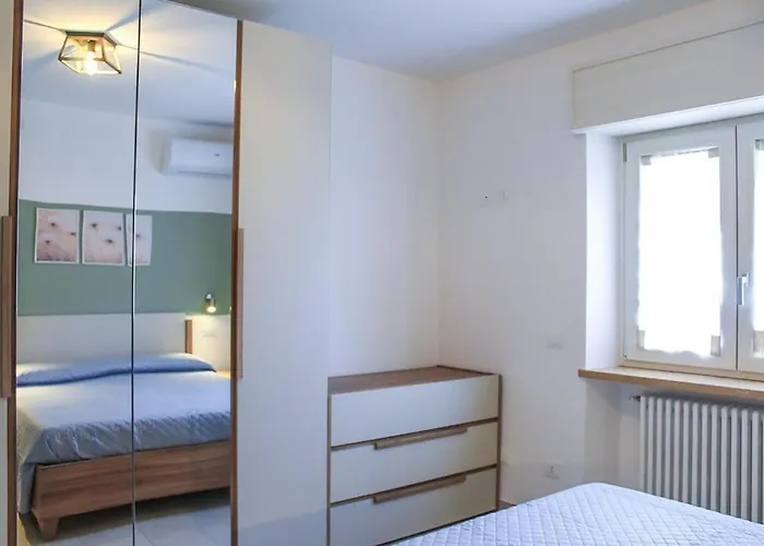 Διαμέρισμα Casa Nino Torri Del Benaco