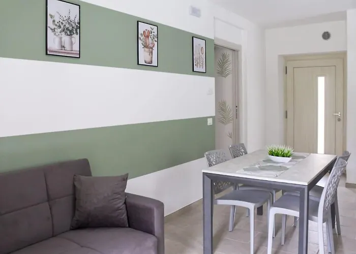 Διαμέρισμα Casa Nino Torri Del Benaco